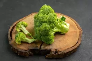 Pria ini bagikan cara ampuh cuci brokoli agar bebas ulat dan kotoran, kuncinya di 2 bahan dapur