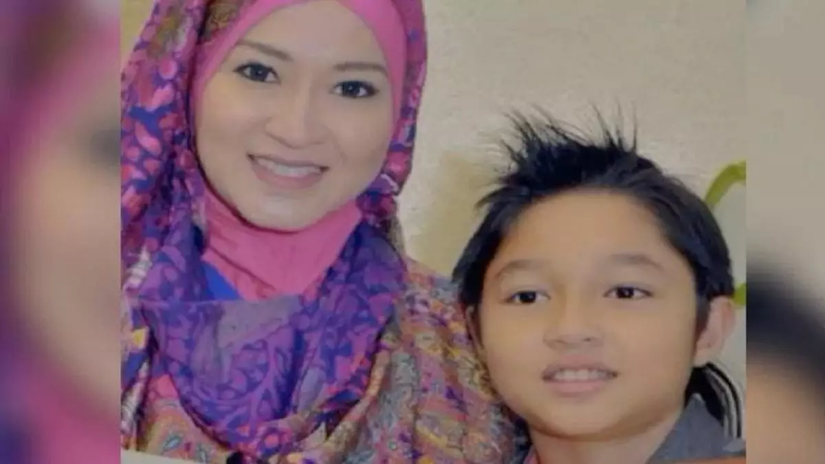 Pemeran ibu Kiki di Islam KTP ternyata ibu penyanyi dan aktor, 11 potret kebersamaannya dengan anak