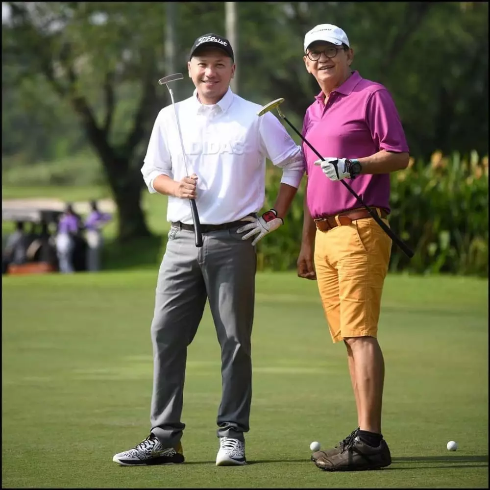 potret kebersamaan bintang iklan jamu dan anak © instagram potret kebersamaan bintang iklan jamu dan anak © instagram