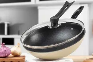 9 Rekomendasi merk wajan granit terbaik harga di bawah Rp400 ribu, awet dipakai dan mudah dibersihkan