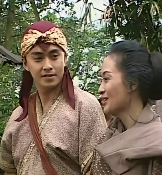 Aktor laga Misteri Gunung Merapi mirip Andy Lau © berbagai sumber