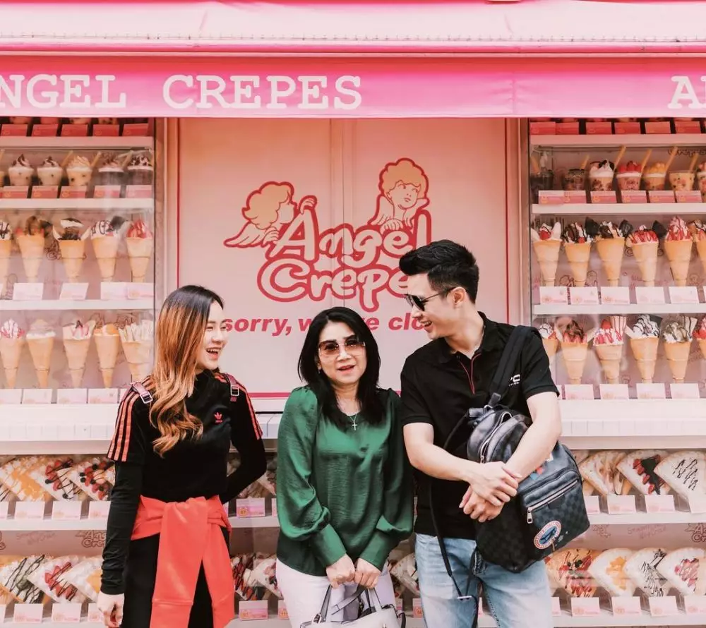 kebersamaan selebgram bareng ibu © instagram