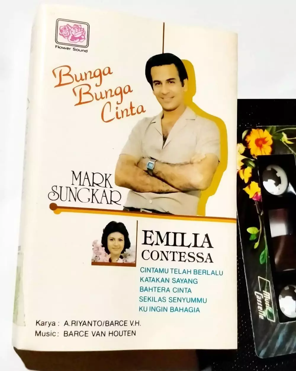 Potret lawas Mark Sungkar ayah Shireen Sungkar © 2025 brilio.net Potret lawas Mark Sungkar ayah Shireen Sungkar © 2025 brilio.net