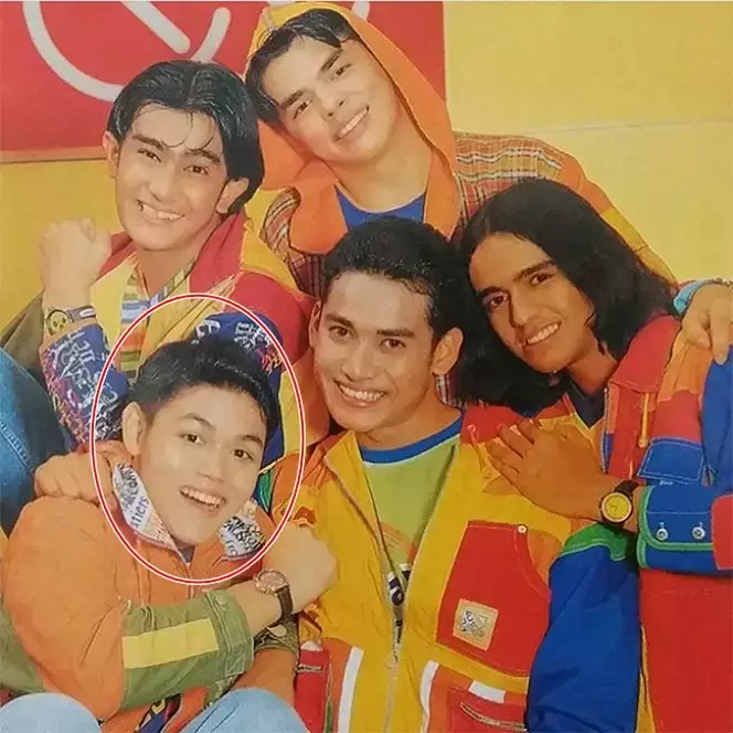 Ivan Gunawan model iklan minuman jus © 2025 brilio.net Ivan Gunawan model iklan minuman jus © 2025 brilio.net