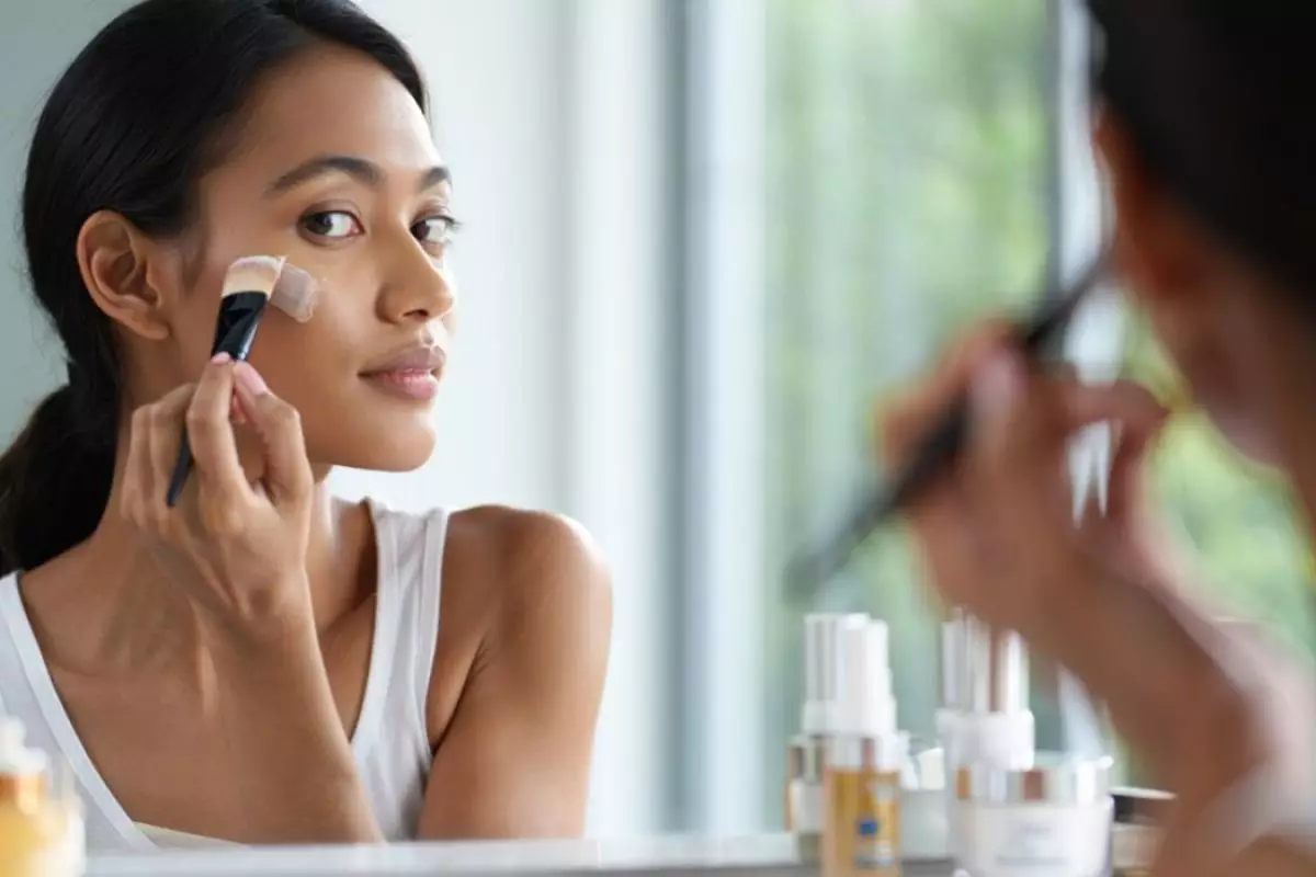 10 Rekomendasi primer lokal terbaik untuk samarkan pori-pori dan bikin makeup tahan lama