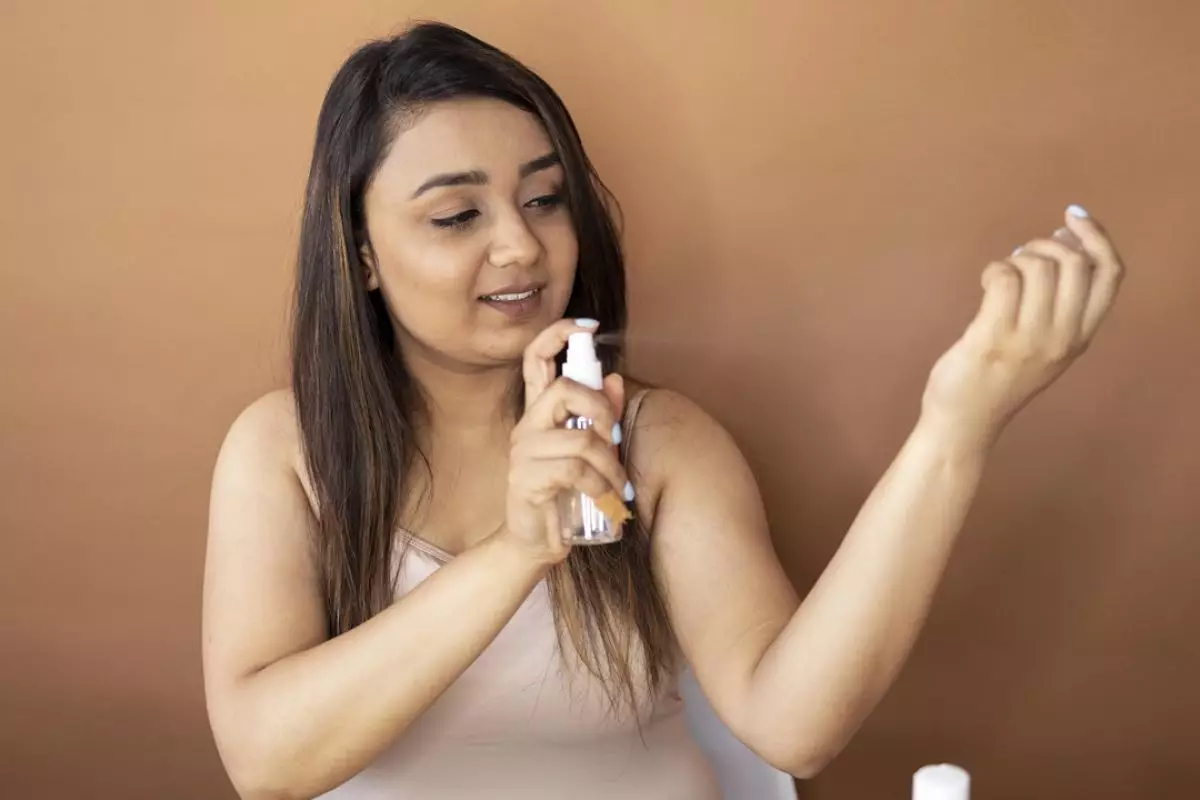 Nggak perlu ditusuk pakai jarum, ini trik atasi setting spray macet yang simpel cuma 1 langkah