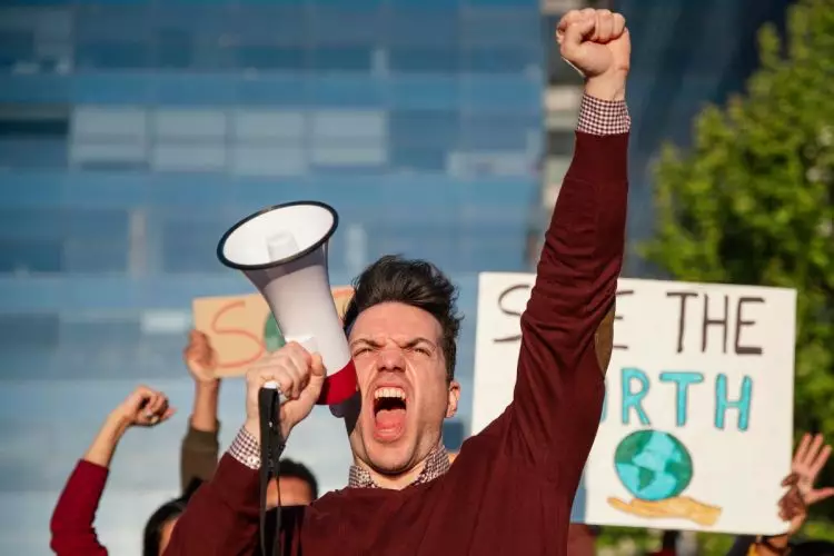 Polarisasi adalah: Kenali arti, jenis, penyebab, dan dampaknya dalam kehidupan sosial