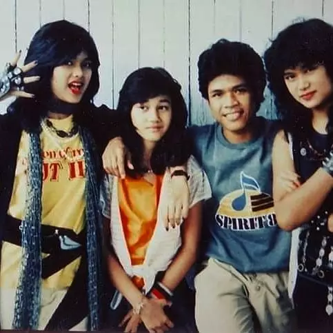 cut irna sahabat nike ardilla © 2023 brilio.net cut irna sahabat nike ardilla © 2023 brilio.net