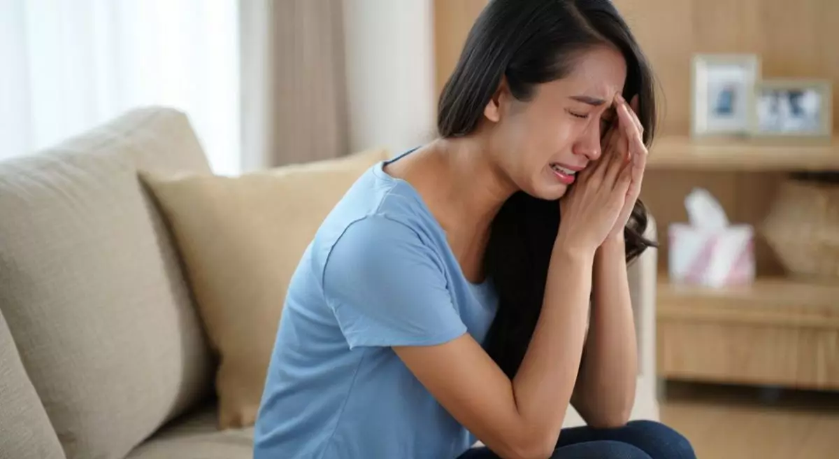 100 Kata-kata tersakiti oleh pasangan, ungkapan kesedihan yang penuh luka