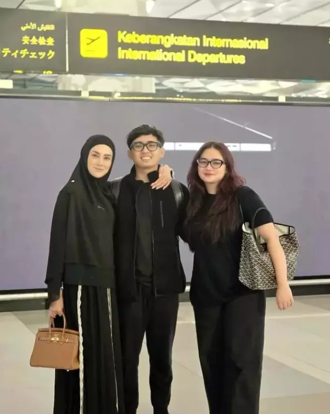 Potret Rafly Azis putra Mulan Jameela © Instagram Potret Rafly Azis putra Mulan Jameela © Instagram