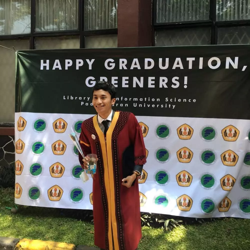 Irshadi Bagas umumkan kelahiran anak pertama © Instagram Irshadi Bagas umumkan kelahiran anak pertama © Instagram