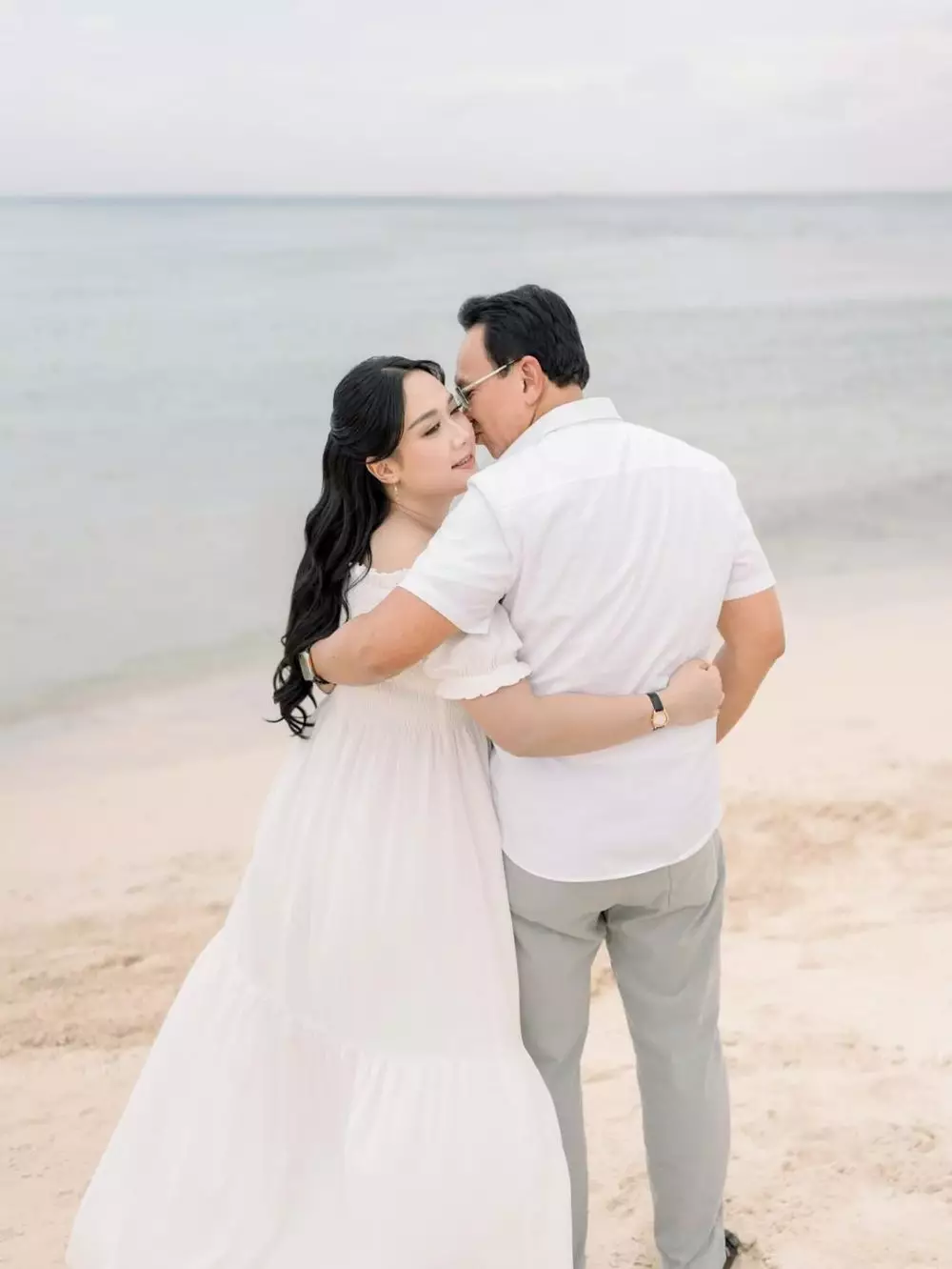Puput Nastiti Devi istri Ahok hamil anak ketiga © 2025 Instagram Puput Nastiti Devi istri Ahok hamil anak ketiga © 2025 Instagram