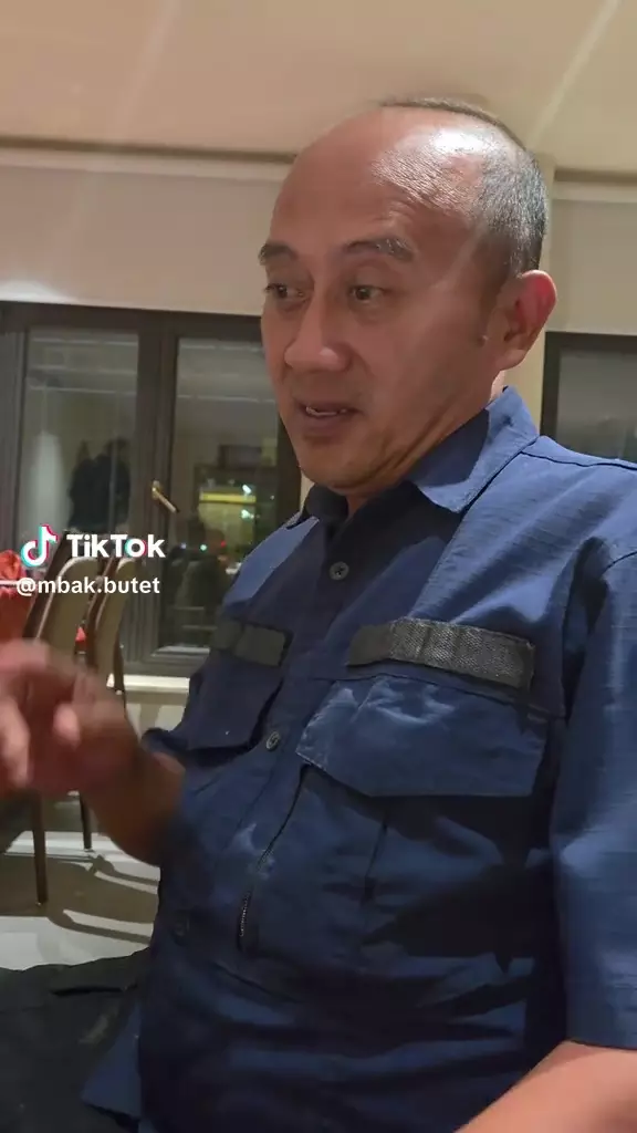 lansia pria telantar © 2025 berbagai sumber