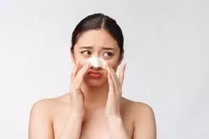 Trik bikin pori-pori di wajah mengecil dan bersih total pakai 1 jenis rempah, glowing dalam seminggu