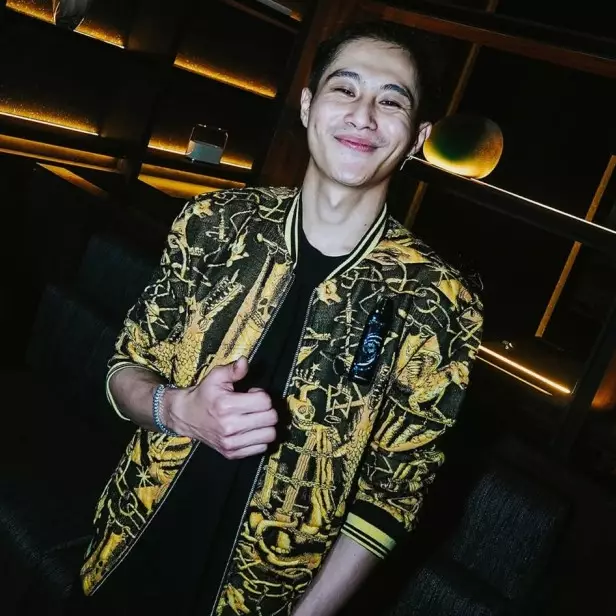 Dilaporkan Erika Carlina, ini 7 potret DJ Panda sambangi Polda Metro Jaya untuk jalani pemeriksaan