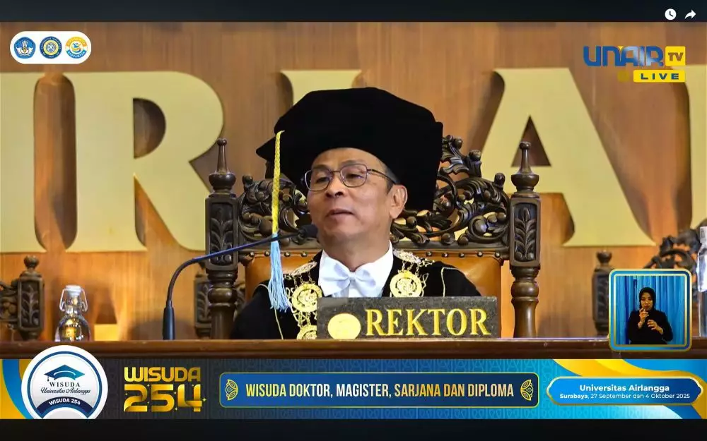 Kisah anak penjual rujak dapat beasiswa S-2 © 2025 YouTube