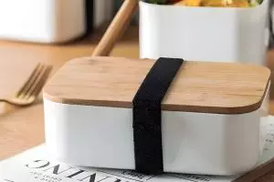 9 Kotak makan Miniso di bawah Rp150 ribu, simpel dan praktis dibawa kemana saja