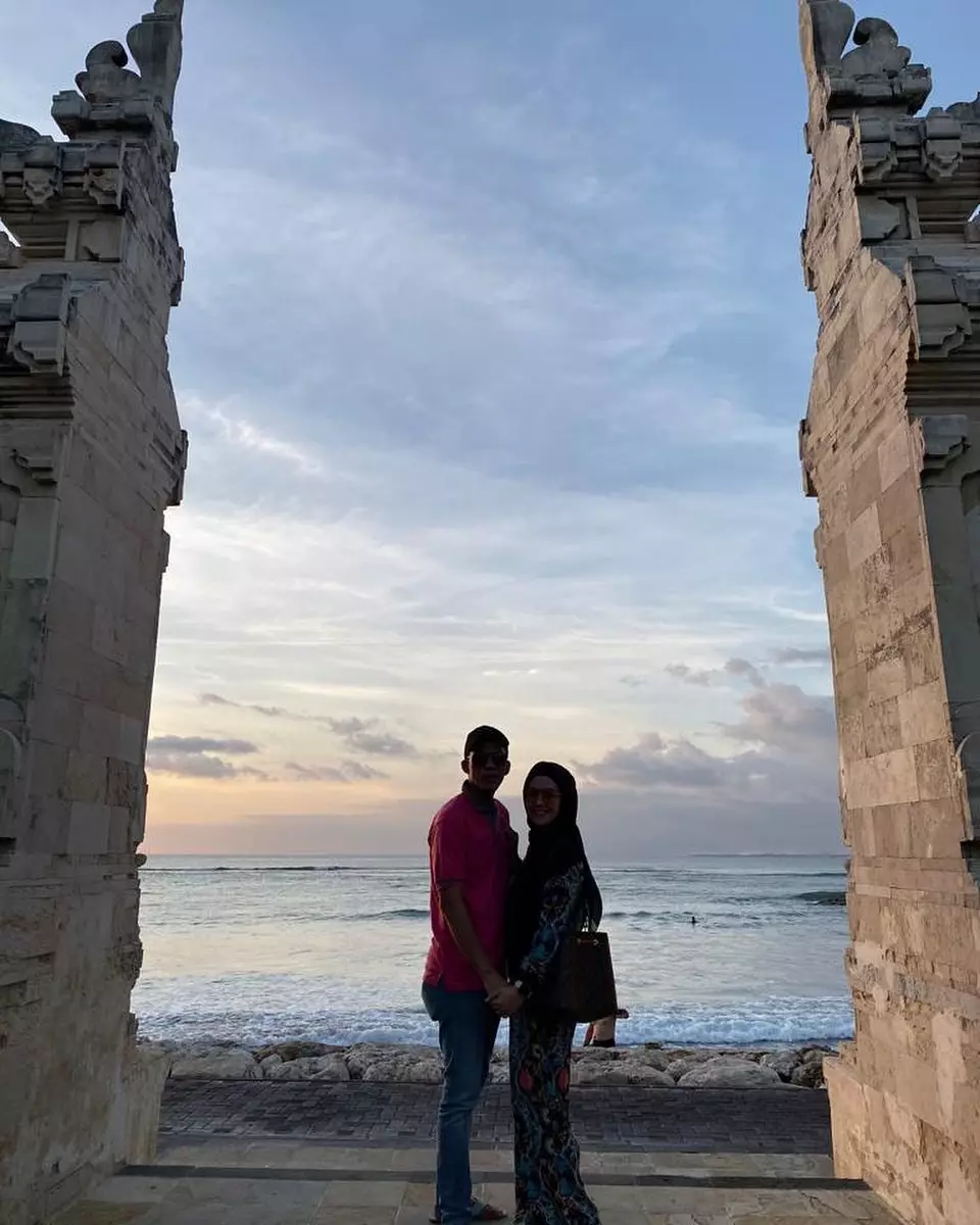 potret mesra Meggy Wulandari dan Mamad © Instagram