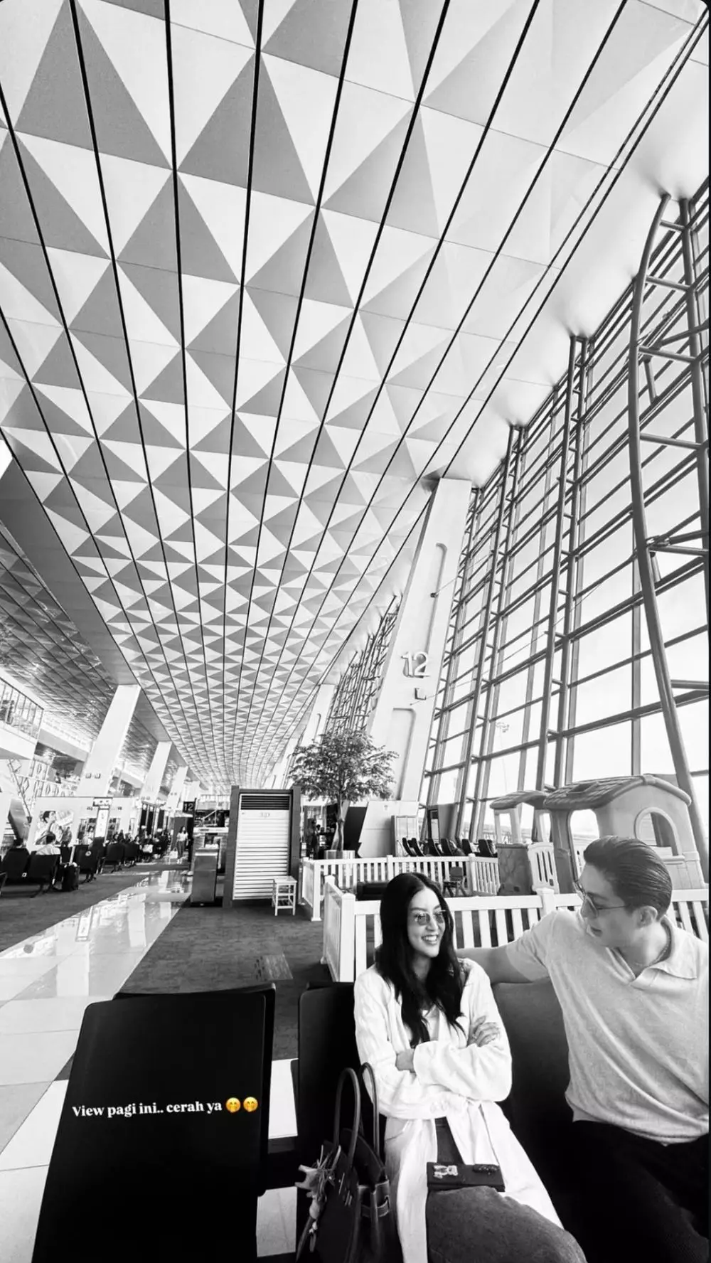 Sarwendah Giorgio royal dinner © Instagram