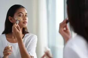 7 Rekomendasi primer lokal terbaik untuk samarkan pori-pori, kulit langsung halus dan flawless