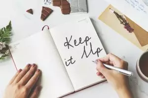 100 Kata-kata motivasi untuk seseorang yang kamu sayang, romantis dan berkesan indah