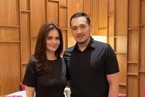 6 Tahun menikah, ini 9 potret kebersamaan Cut Tari dan Richard Kevin, definisi rumah tangga adem