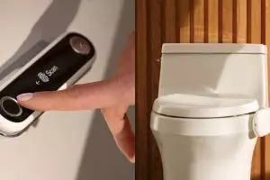 Toilet duduk seharga Rp 10 jutaan ini punya kamera buat cek kesehatan perutmu, kok bisa?