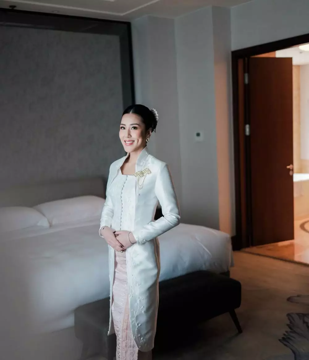 Potret Cleantha Islan calon istri Teuku Rassya © 2025 Instagram Potret Cleantha Islan calon istri Teuku Rassya © 2025 Instagram