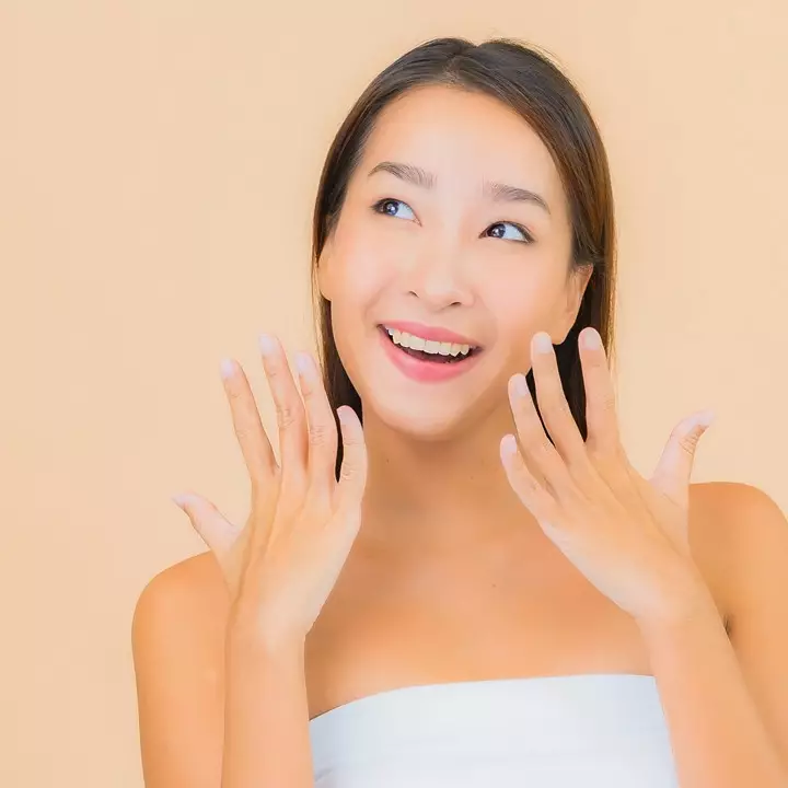 7 Skincare brightening bersertifikat BPOM, wajah putih sekaligus sehat harga di bawah Rp 200 ribu
