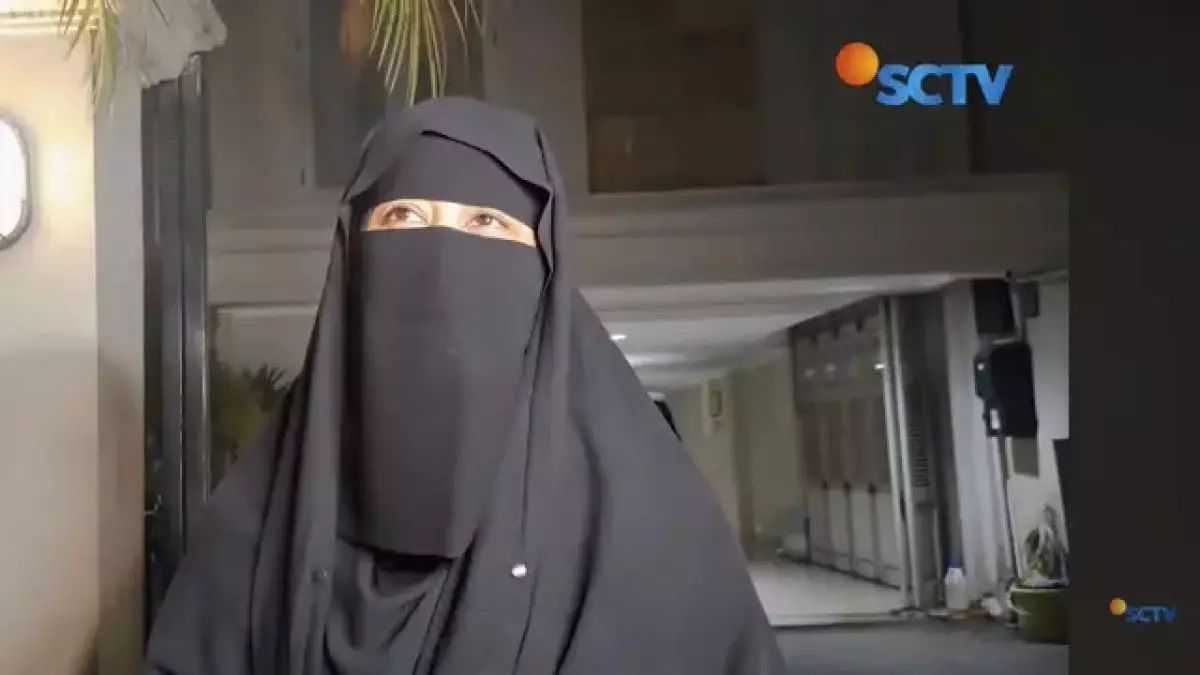Ungkapan bahagia Umi Pipik antusias menyambut cucu pertama, siap dipanggil jiddah
