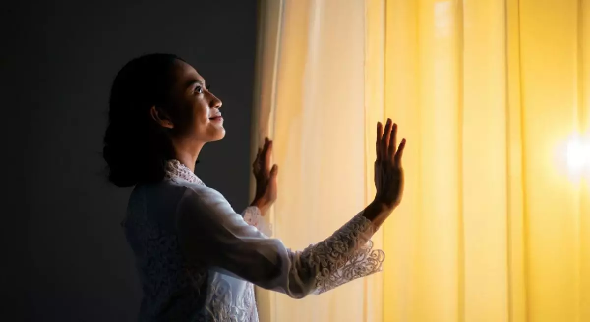 100 Kata-Kata bijak setelah dikhianati oleh pasangan, bangkit dari luka