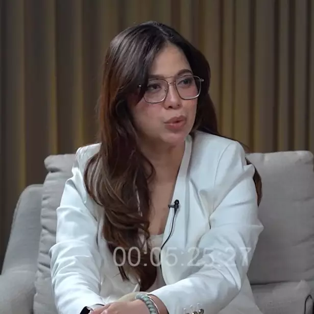 5 Kisah asmara Ammar Zoni &amp; dokter Kamelia, berawal perjumpaan di penjara, rencana nikah Januari 2026