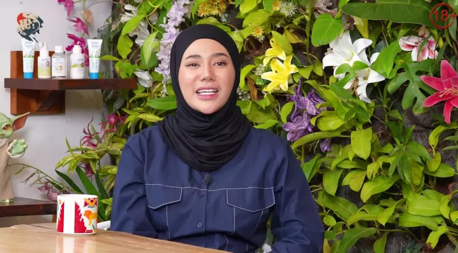 poin masalah rumah tangga Clara Shinta © berbagai sumber poin masalah rumah tangga Clara Shinta © berbagai sumber
