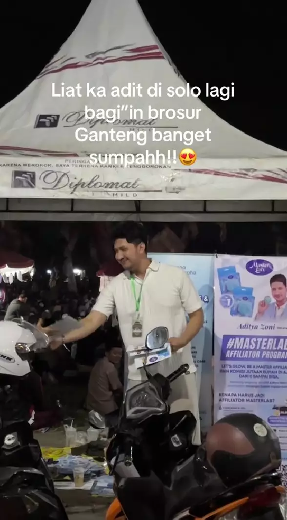 Aditya Zoni banting setir jualan online © berbagai sumber Aditya Zoni banting setir jualan online © berbagai sumber