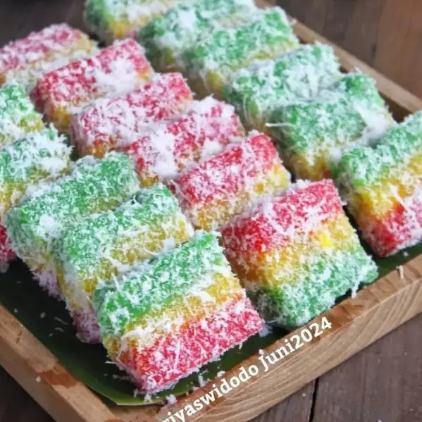 9 Resep singkong manis gurih, cocok buat camilan keluarga di segala suasana