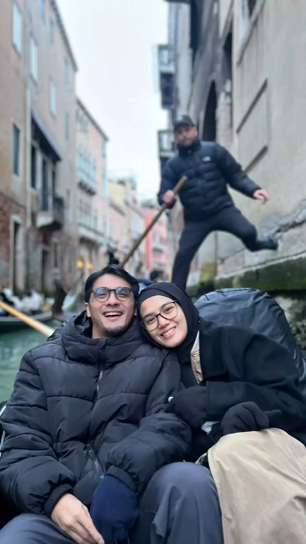 Rahasia rumah tangga Ricky Harun dan Herfiza © 2025 Instagram Rahasia rumah tangga Ricky Harun dan Herfiza © 2025 Instagram