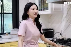 Potret dapur rumah baru Sarwendah, harga kompornya ditaksir Rp 1 Miliar