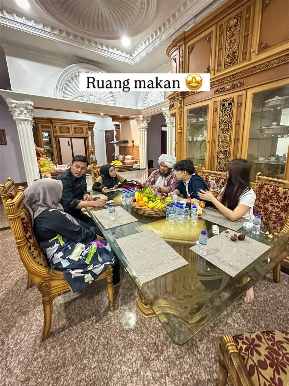 Rumah Muzdalifah interiornya mewah © 2025 Instagram Rumah Muzdalifah interiornya mewah © 2025 Instagram