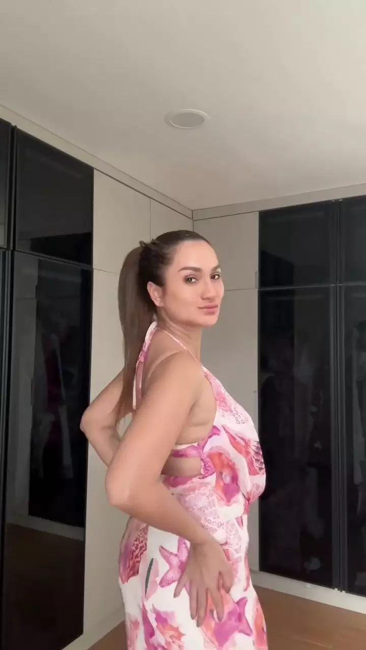 Tengku Dewi Putri operasi plastik © 2025 Instagram Tengku Dewi Putri operasi plastik © 2025 Instagram