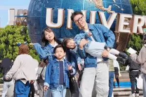 7 Potret Uma Mega rayakan 7 bulanan di Jepang, lestarikan tradisi Jawa dengan nasi berkat