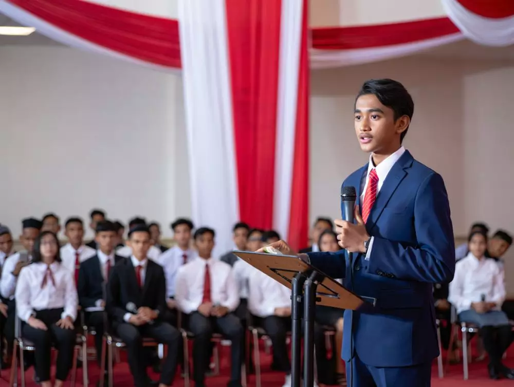 Contoh pidato peringatan Hari Sumpah Pemuda 2025 © 2025 brilio.net Contoh pidato peringatan Hari Sumpah Pemuda 2025 © 2025 brilio.net