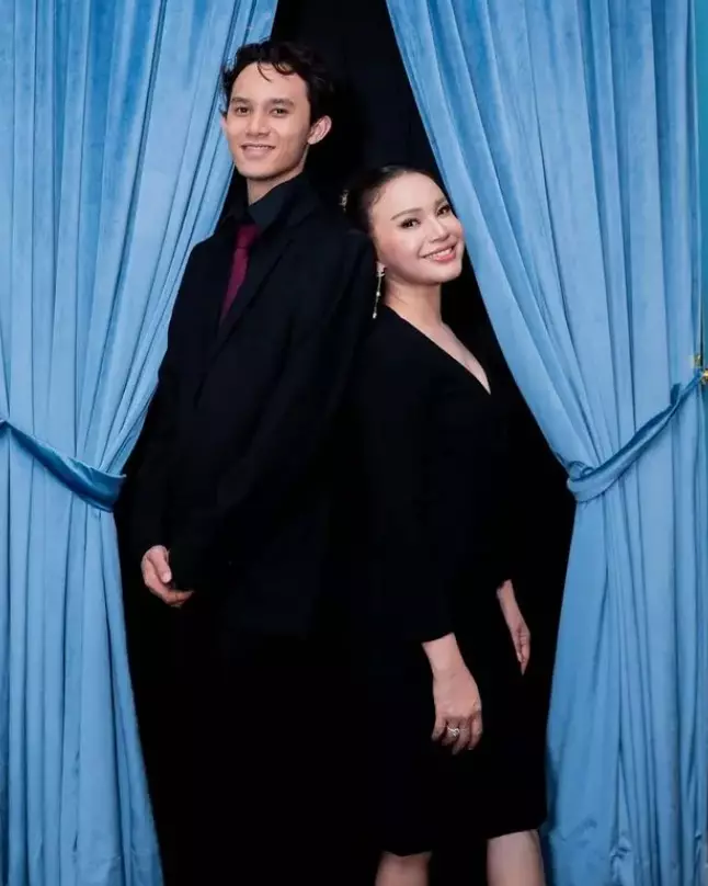 Rossa ternyata sudah siapkan surat wasiat © Instagram Rossa ternyata sudah siapkan surat wasiat © Instagram