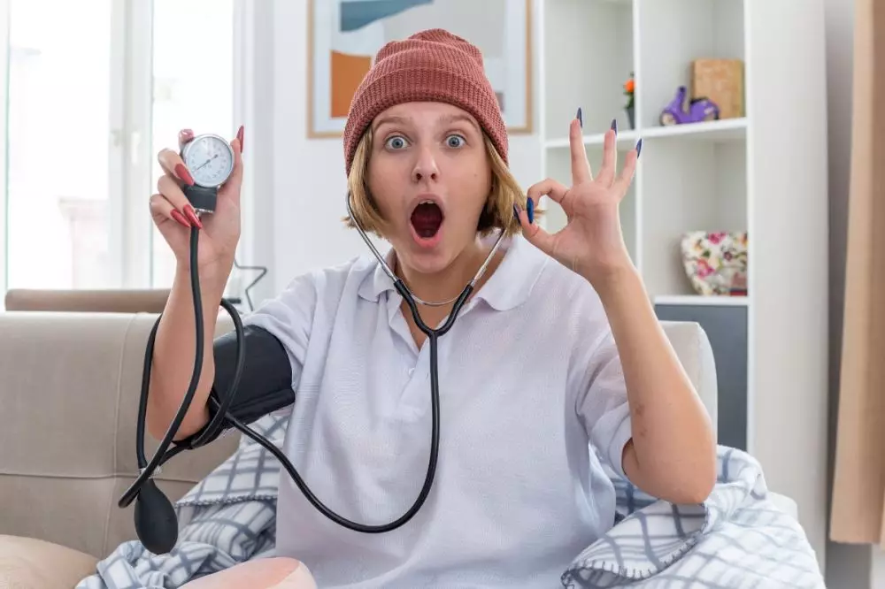 Kerap disepelekan padahal berakibat fatal, ini 10 penyebab hipertensi yang wajib kamu ketahui © 2025 brilio.net Kerap disepelekan padahal berakibat fatal, ini 10 penyebab hipertensi yang wajib kamu ketahui © 2025 brilio.net