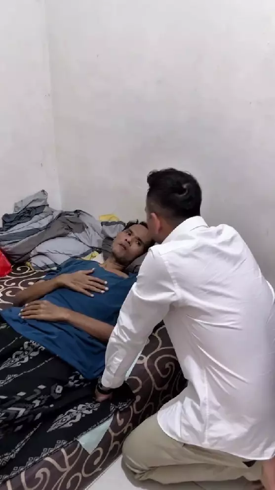 Raffi Ahmad jenguk Fahmi Bo © Instagram Raffi Ahmad jenguk Fahmi Bo © Instagram