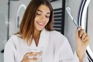 Gigi kuning dan bau mulut? Tanaman alami ini jadi solusi ampuh tanpa perlu kunyit