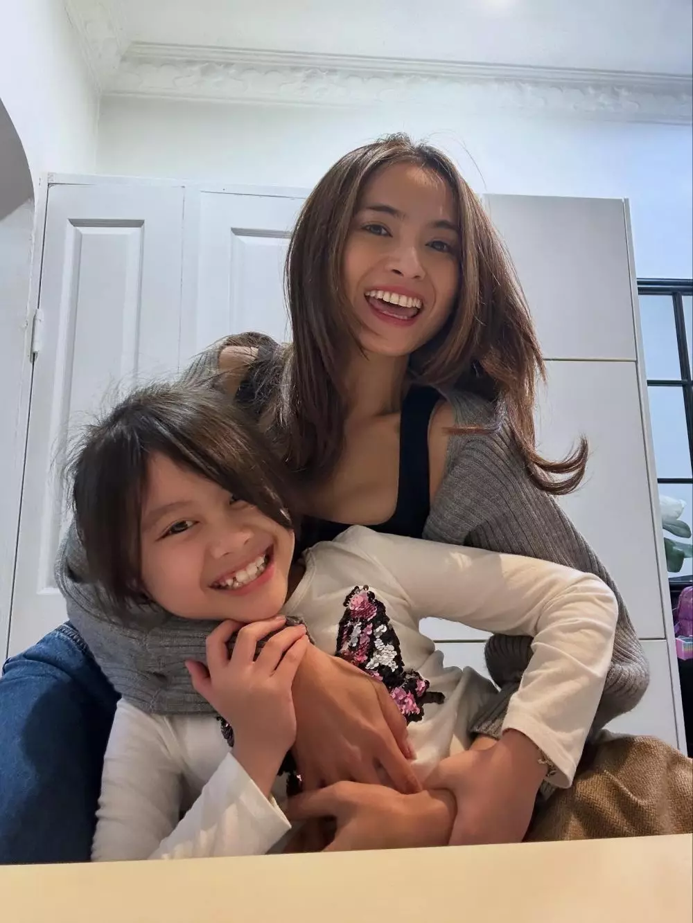 Acha Septriasa ungkap kompak dengan eks suaminya © Instagram Acha Septriasa ungkap kompak dengan eks suaminya © Instagram