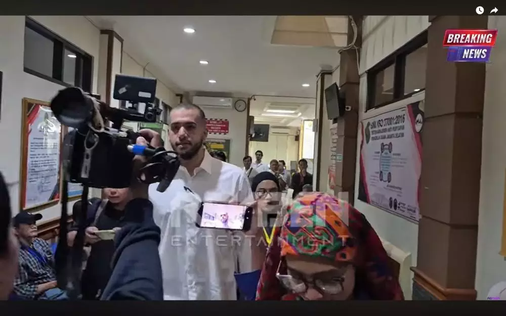 Ahmad Assegaf suami Tasya Farasya terlihat kurus © 2025 brilio.net