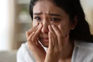 100 Kata-kata galau dan sedih cinta tak direstui, bikin hati terenyuh