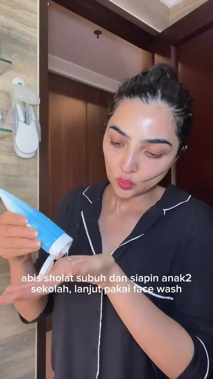 Wajah Ashanty skincare rutin jadi sorotan © 2025 Instagram
