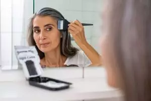 Cara ajaib balikin rambut uban jadi hitam cuma dengan 1 jenis biji-bijian, auto legam